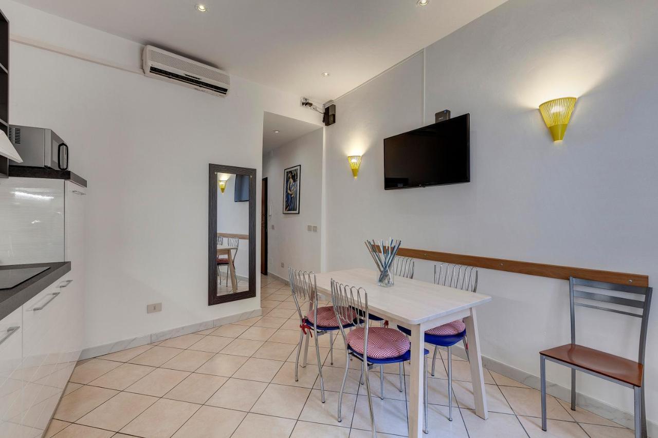 Zalinda Apartment By Mamo Florence Luaran gambar
